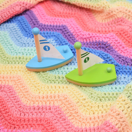 Hæklet Rainbow babysvøb - Pastel
3