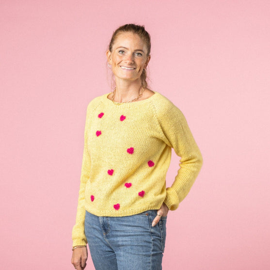 Pink heart - Sweater - Pink Collection
7