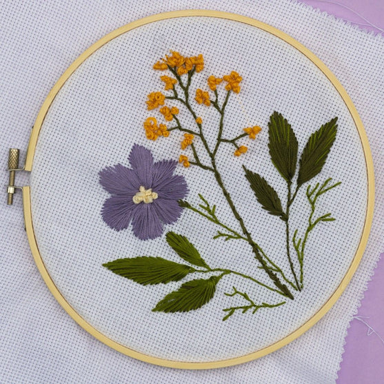 Broderiring med Stof - Hobbii
5