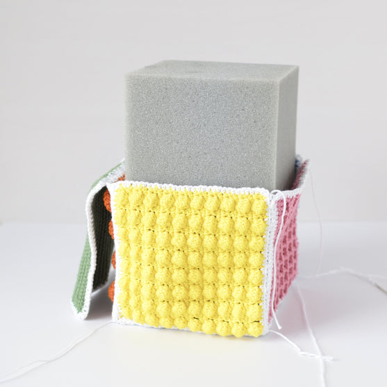 Sensory Cube - Legetøj
12