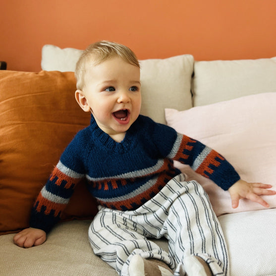 Klara - Babysweater
4