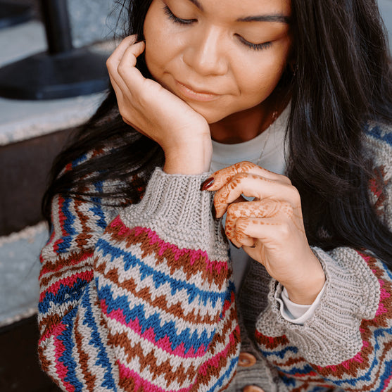 Ottolie - Chevron Cardigan med lommer
5