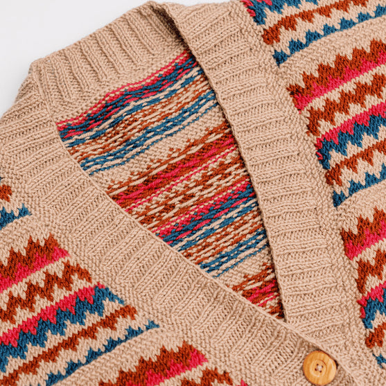 Ottolie - Chevron Cardigan med lommer
8