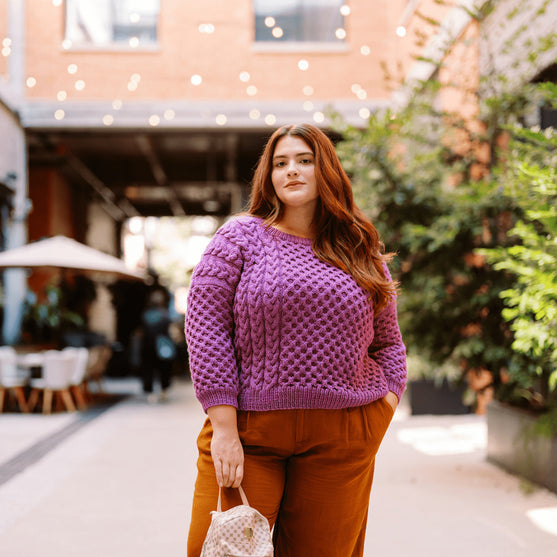 Cybil - Sweater med snoninger
2