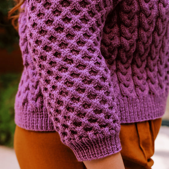 Cybil - Sweater med snoninger
7