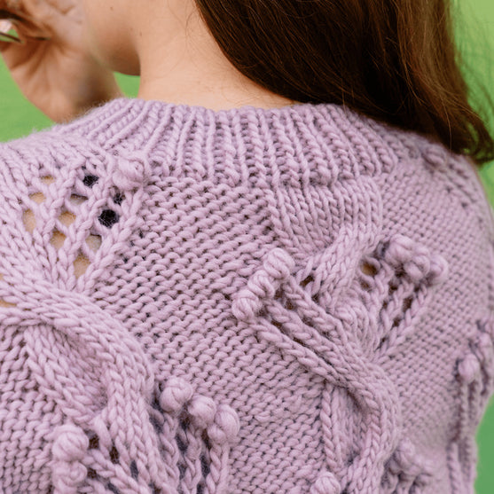 Apotheosis - Sweater med snoninger og bobler
5