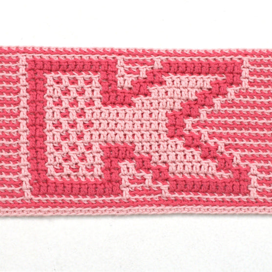 Hooked on You - Halstørklæde
10