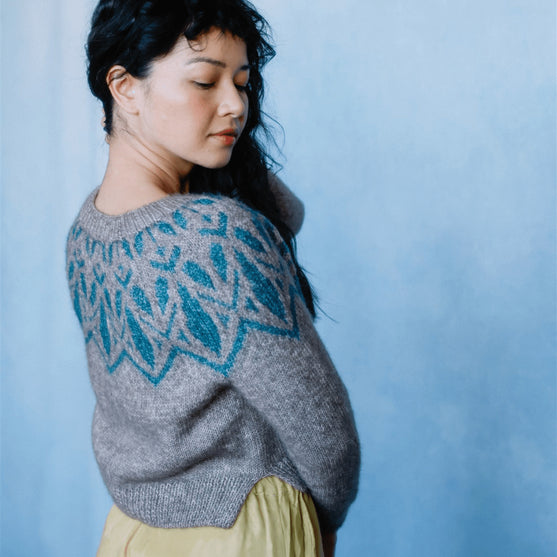 Arima - Sweater i Flerfarvestrik
2