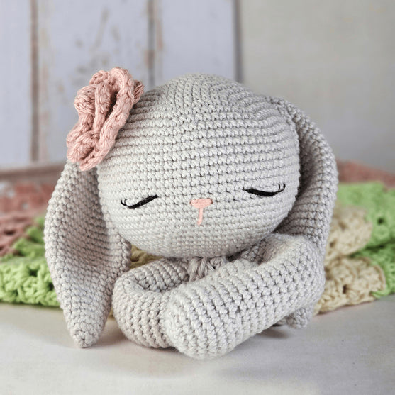 Retro Bunny Love - Rangle og Nusseklud
4