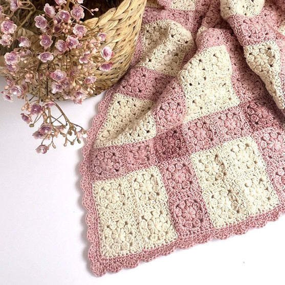 Heirloom Bloom - Babytæppe
5