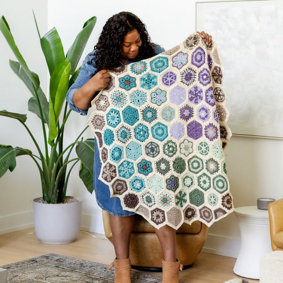 Aura - Tæppe - #FrostandBloomCAL
3