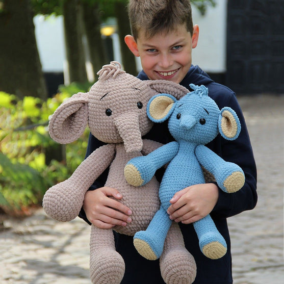 Elephant friends - Happy Chunky
2