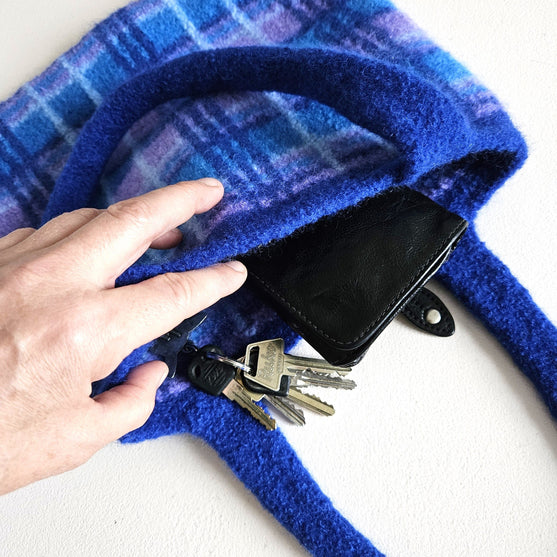 Til-hverdag-og-fest - Valket Taske
2