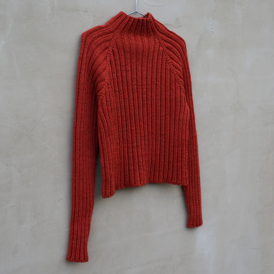 Copper Crest - Sweater
2