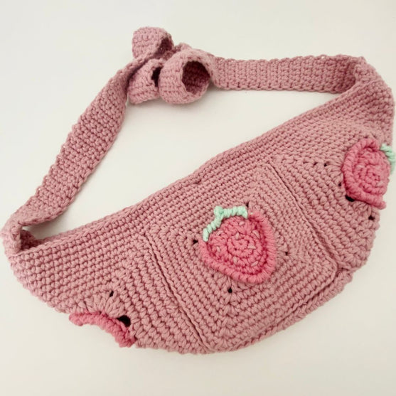 Strawberry - Bæltetaske
2