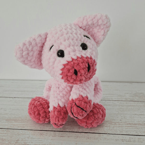 Pebbles the Piglet - Nusseklud
3