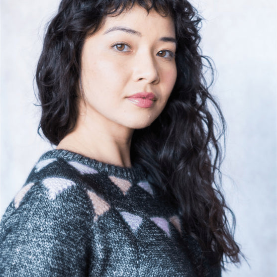 Acute - Bluse i Flerfarvestrik
7