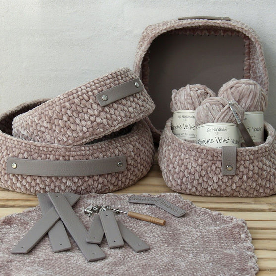 Moss Stitch Kurve med PU læderbunde - universel
2