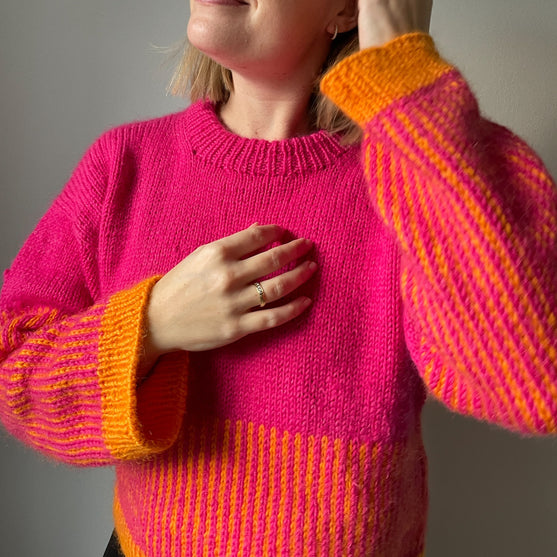 Easy Colour Mix Sweater
2