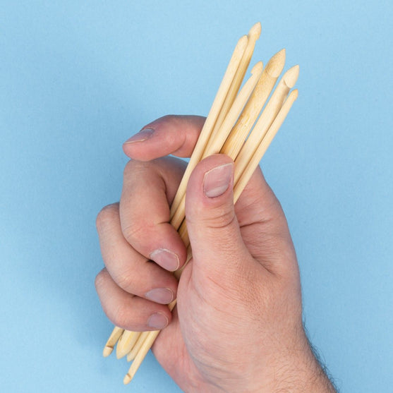 Bamboo Dobbelt Tunesisk Hæklenål - 20 cm - Hobbii
2