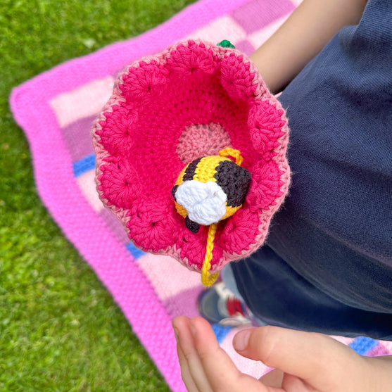 Bumblebee - Fang bolden
8