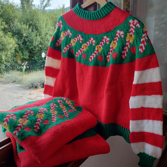 Merry Christmas – Sweater
4