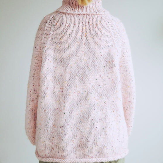 01-03 Viljes Sweater
6