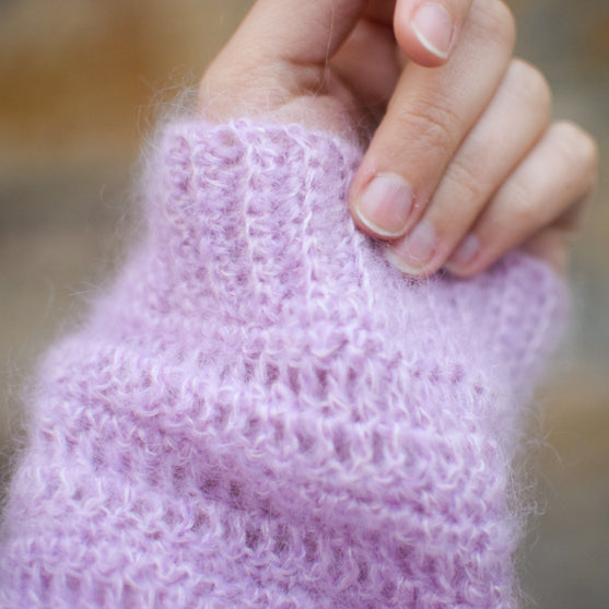 Essence - Cardigan med V-hals
5