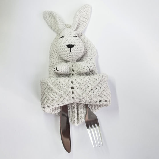 Ninka - Serviet med hare
4