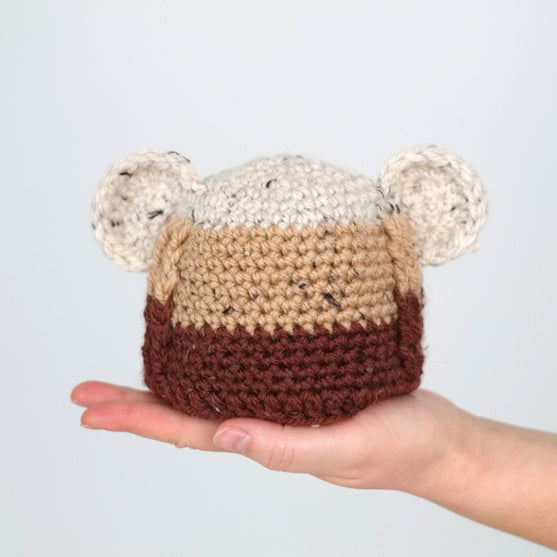 Happy Bear - Babytæppe og Hue
6