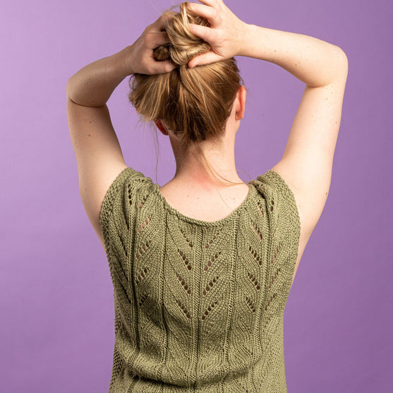 Eva - Sommertop i Rainbow Bamboo
6