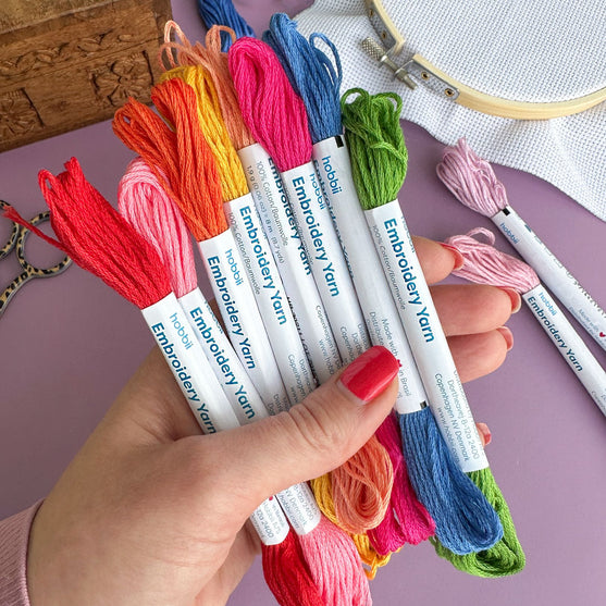 Embroidery Yarn Color Pack (Broderigarn) - Hobbii
5