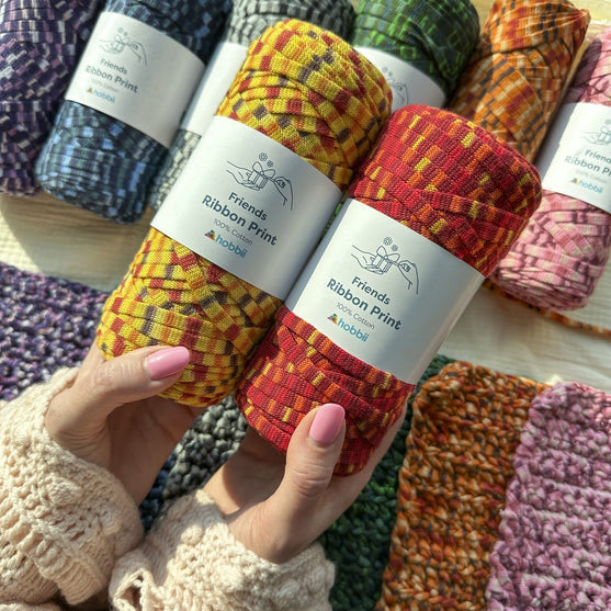 Friends Ribbon Print - Friends
4