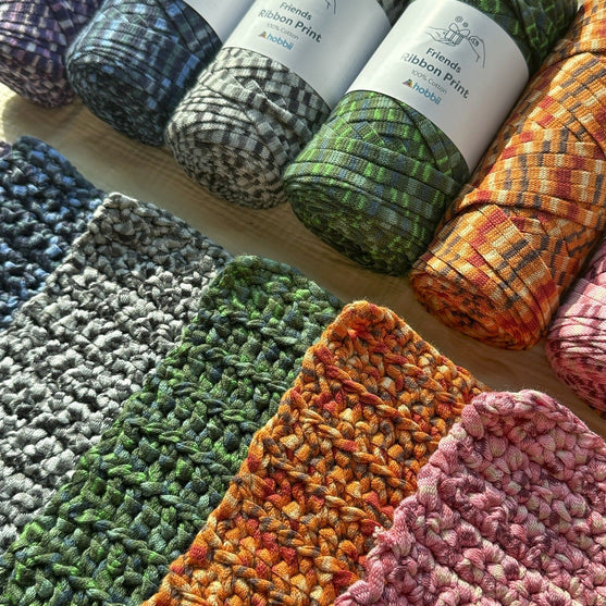 Friends Ribbon Print - Friends
2