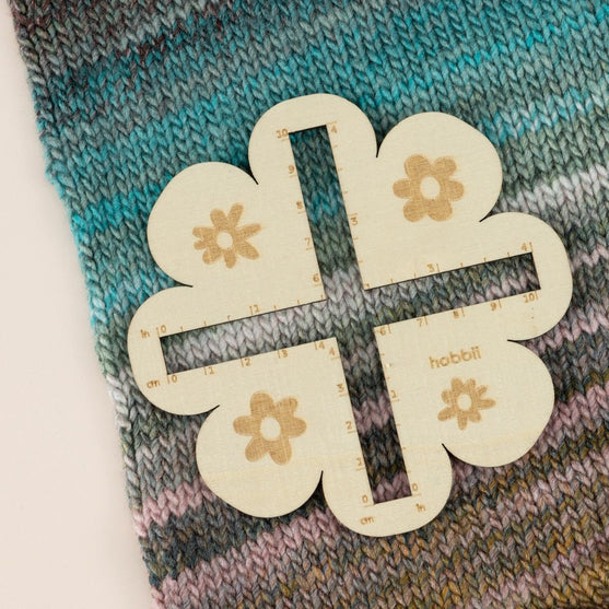 Strikkefasthedsmåler - Blomst - Hobbii
4