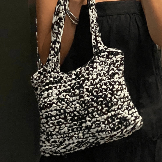 Trendy Everyday Taske
5