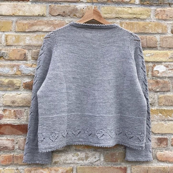 Tulip – Cardigan
2