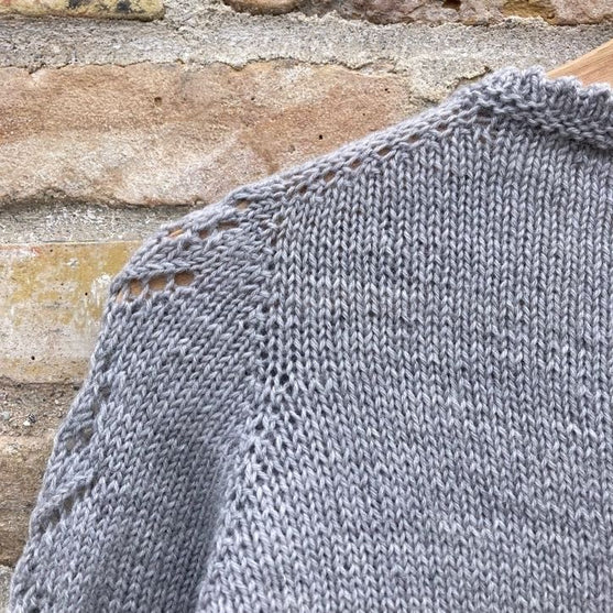 Tulip – Cardigan
9