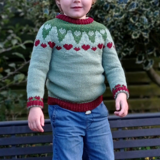 XmasHearts - Børnesweater
4