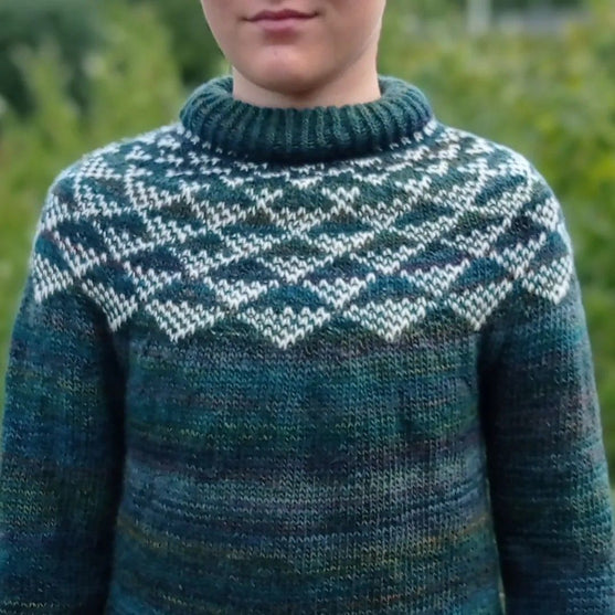 Triangle - Børnesweater
4