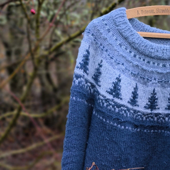 Fluffy Winterday - Sweater
4