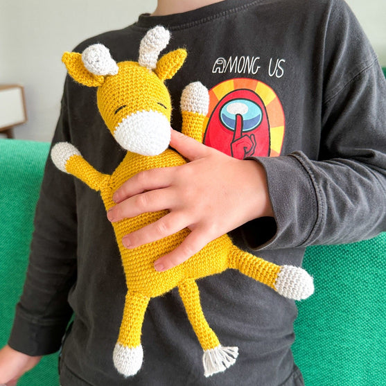 Kalle Giraf - Nusseklud
2