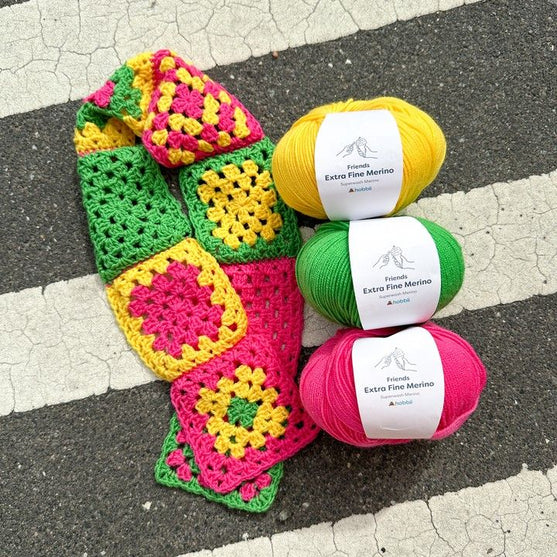 Picasso - Børnehalstørklæde
3