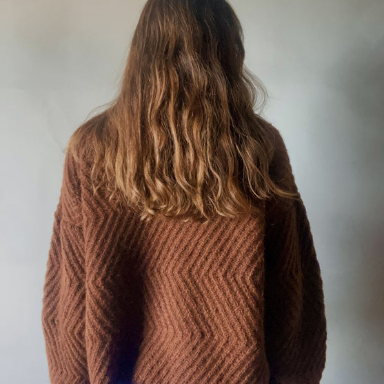 Darby – Rullekravesweater
7