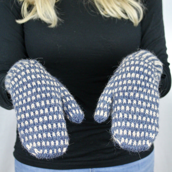 River Stone - Vanter
2