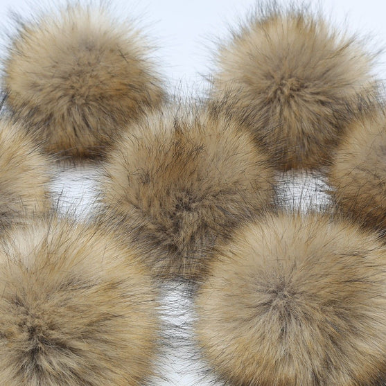 Pompon m/knap, Naturlig - Go Handmade
2