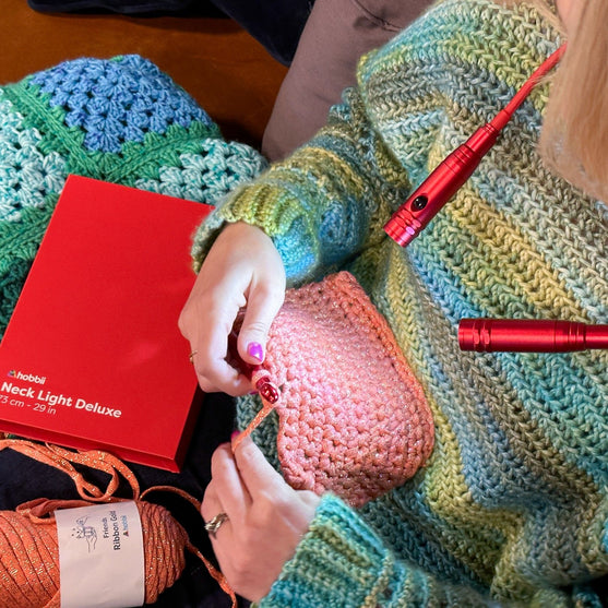 Nakkelampe Deluxe - Rød - Hobbii
9