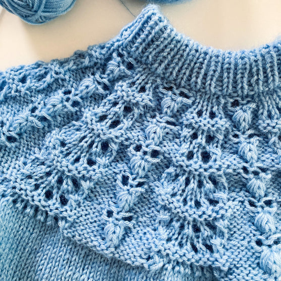Spring Waves - Sweater
5