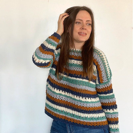 Holiday Glow - Sweater
5