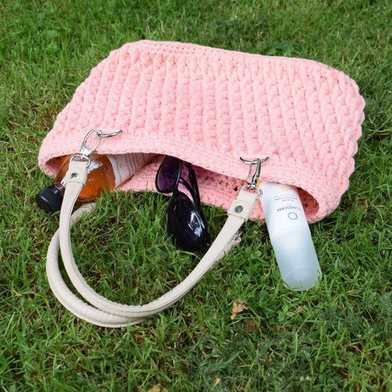 Ribbon taske med hank
3